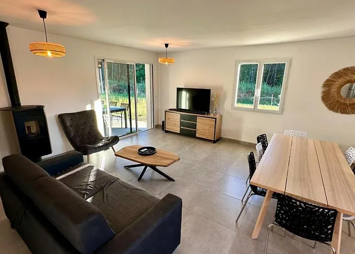 بيت للعطل Bourdaines - Conciergerieland