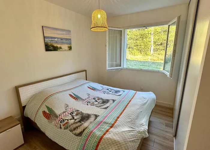 Bourdaines - Conciergerieland بيت للعطل *